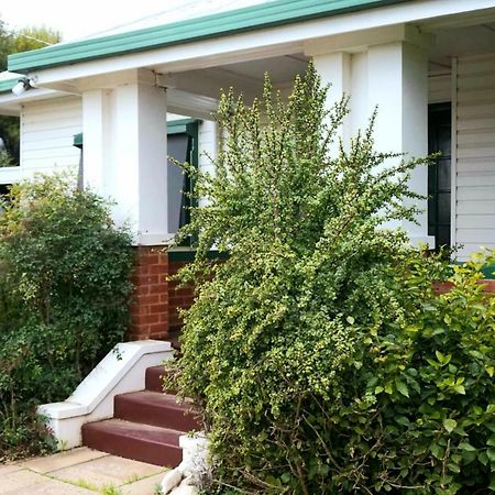 Sea Lake Skymirror Cottage מראה חיצוני תמונה